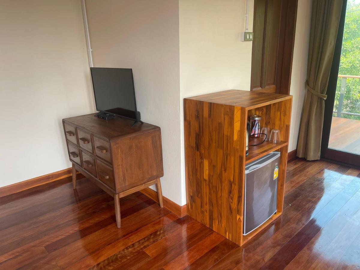 Banmai87 Guest House บ้านไม้87 เกสต์เฮ้าส์ Phra Nakhon Si Ayutthaya Dış mekan fotoğraf