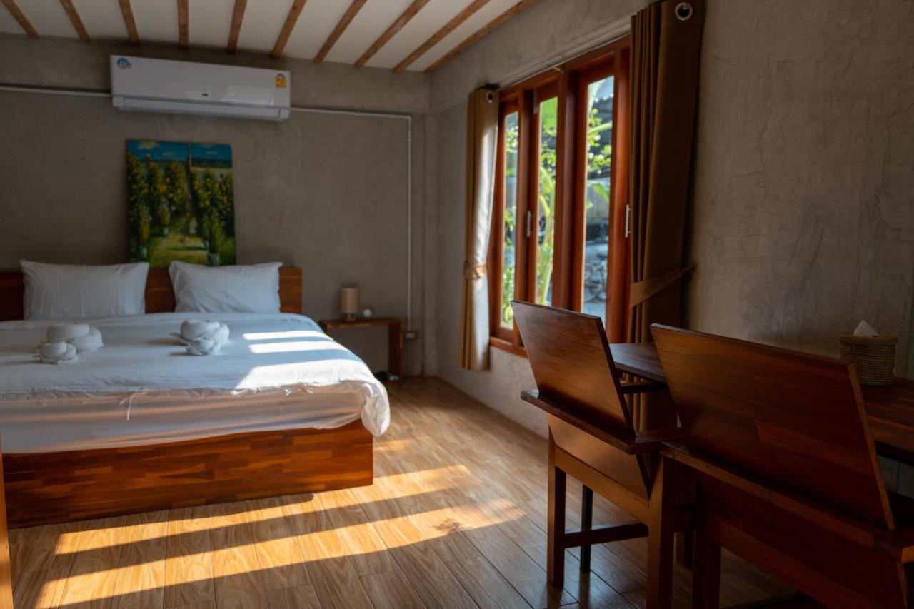 Banmai87 Guest House บ้านไม้87 เกสต์เฮ้าส์ Phra Nakhon Si Ayutthaya Dış mekan fotoğraf